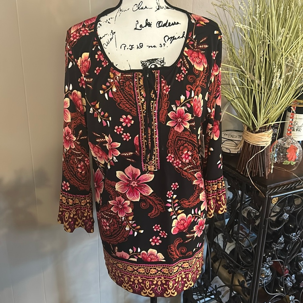 JM Collection floral blouse